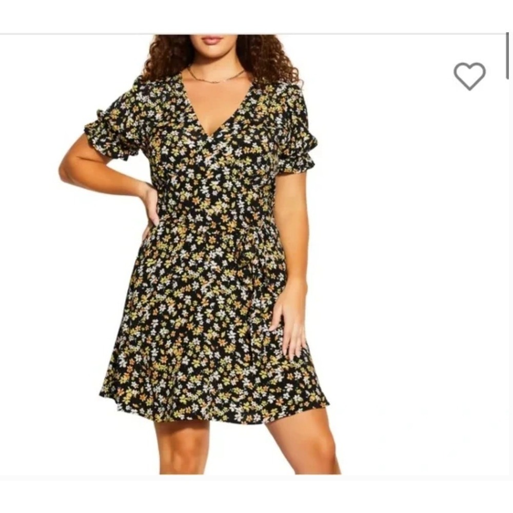 CCX City Chic sz 20 short sleeve v-neck adeline in ditsy bloom dress